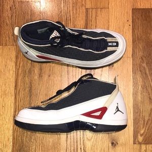 AIR JORDAN XV RETRO SE - TEAM USA 2008